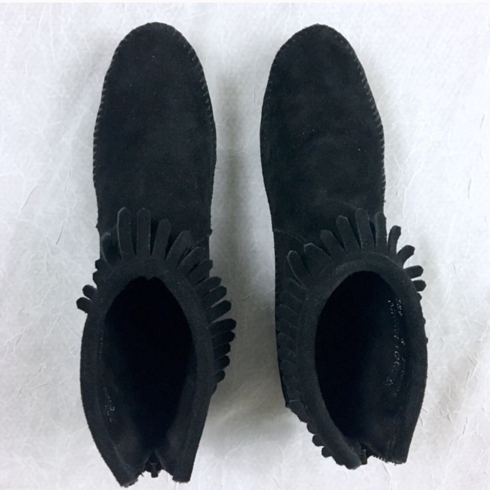 Black Mocs